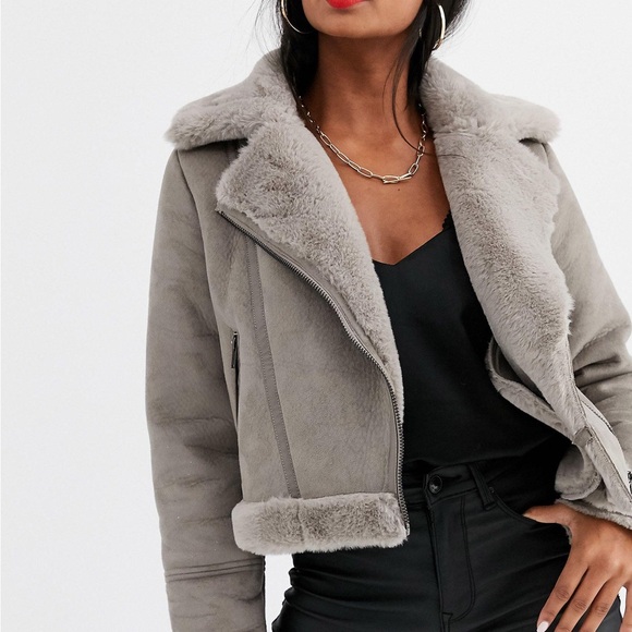 Stradivarius Faux Leather Short Aviator Jacket in gray - Picture 4 of 6